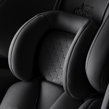 Britax Römer Swivel-Grow Max Air Car Seat – Cool Comfort & Growing Safety from Birth to 7 Years