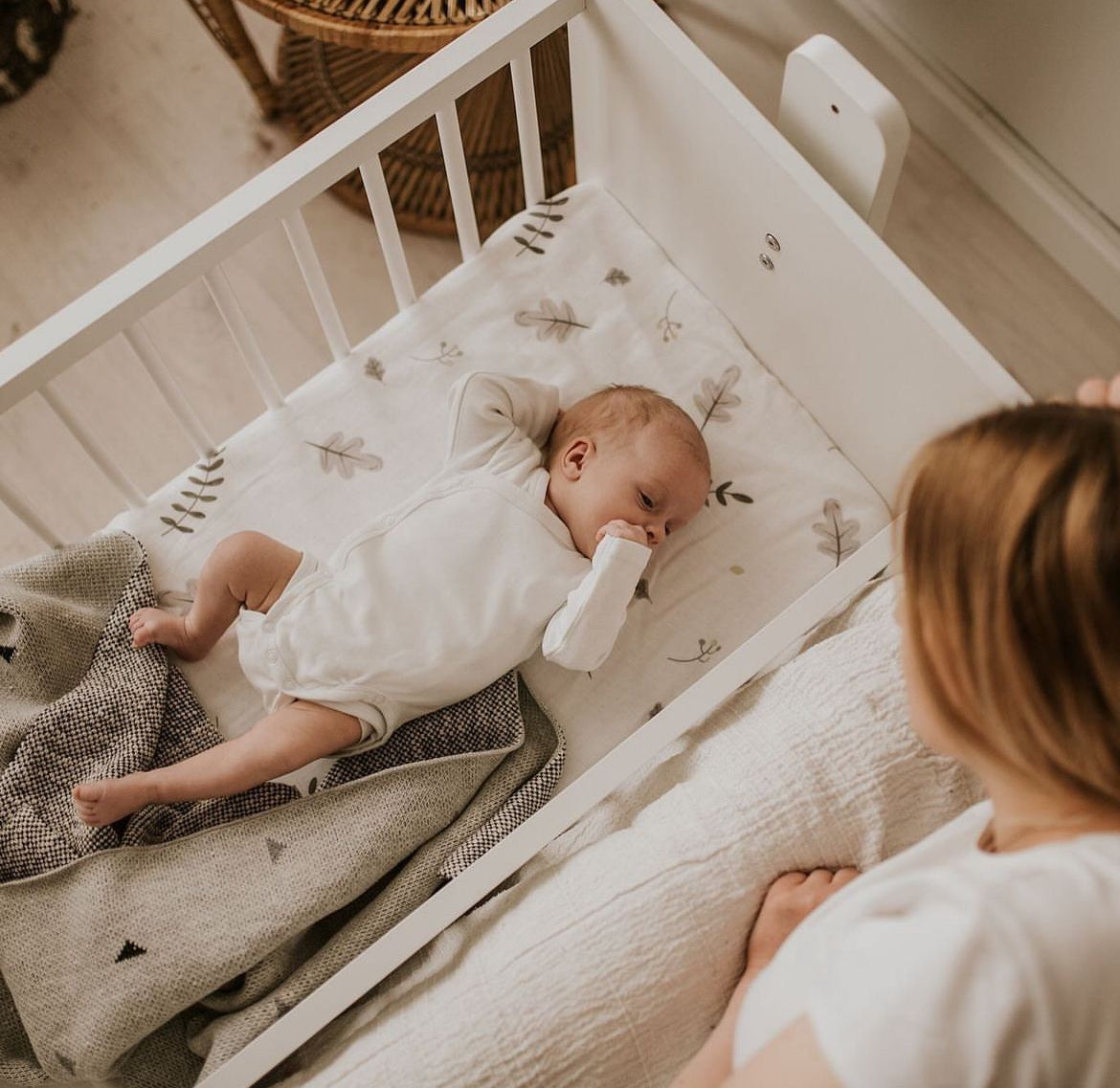 Bedside Crib Zoya Collection