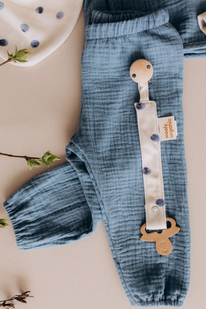 Wooly Organic Pacifier Clip