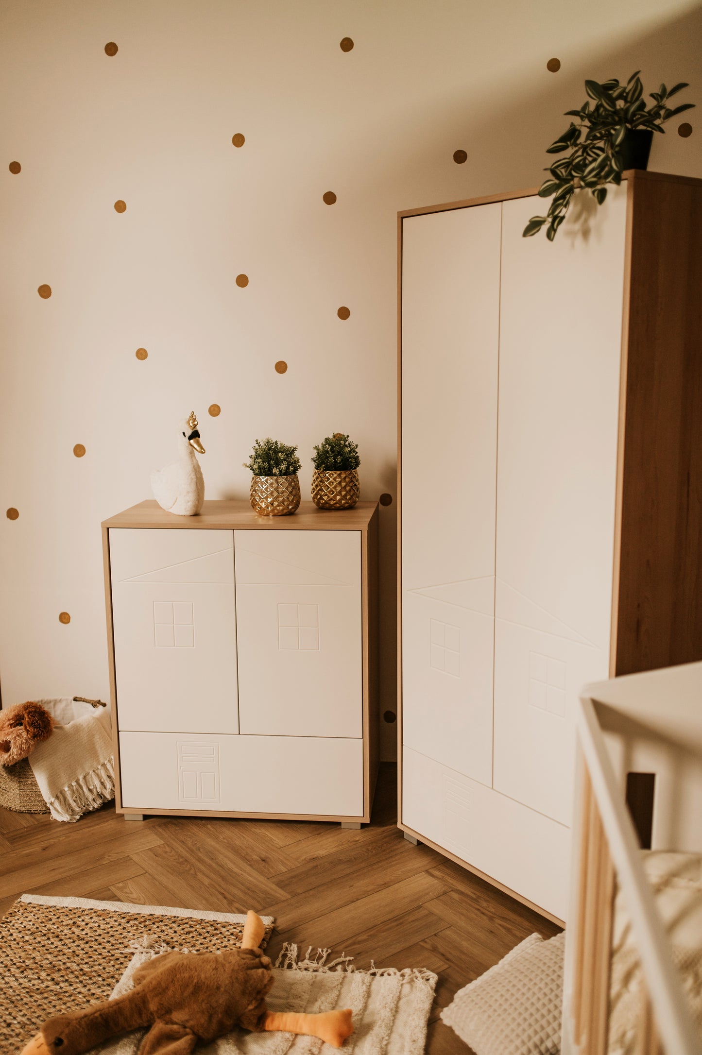 Chest of Drawers Ida Collection with Removable Changing Tray
