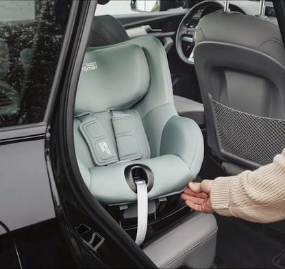 Britax Römer DualFix Pro Car Seat – 360° Safety & Comfort from Birth to 4 Years