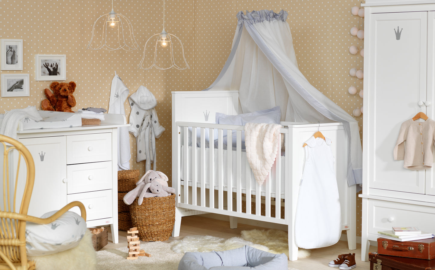 Cot Royal Collection