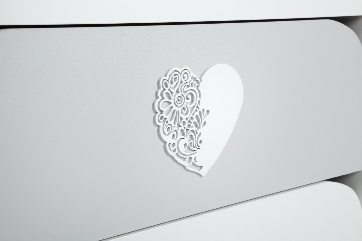 Chest of Drawers Nel Heart Collection with Removable Changing Tray