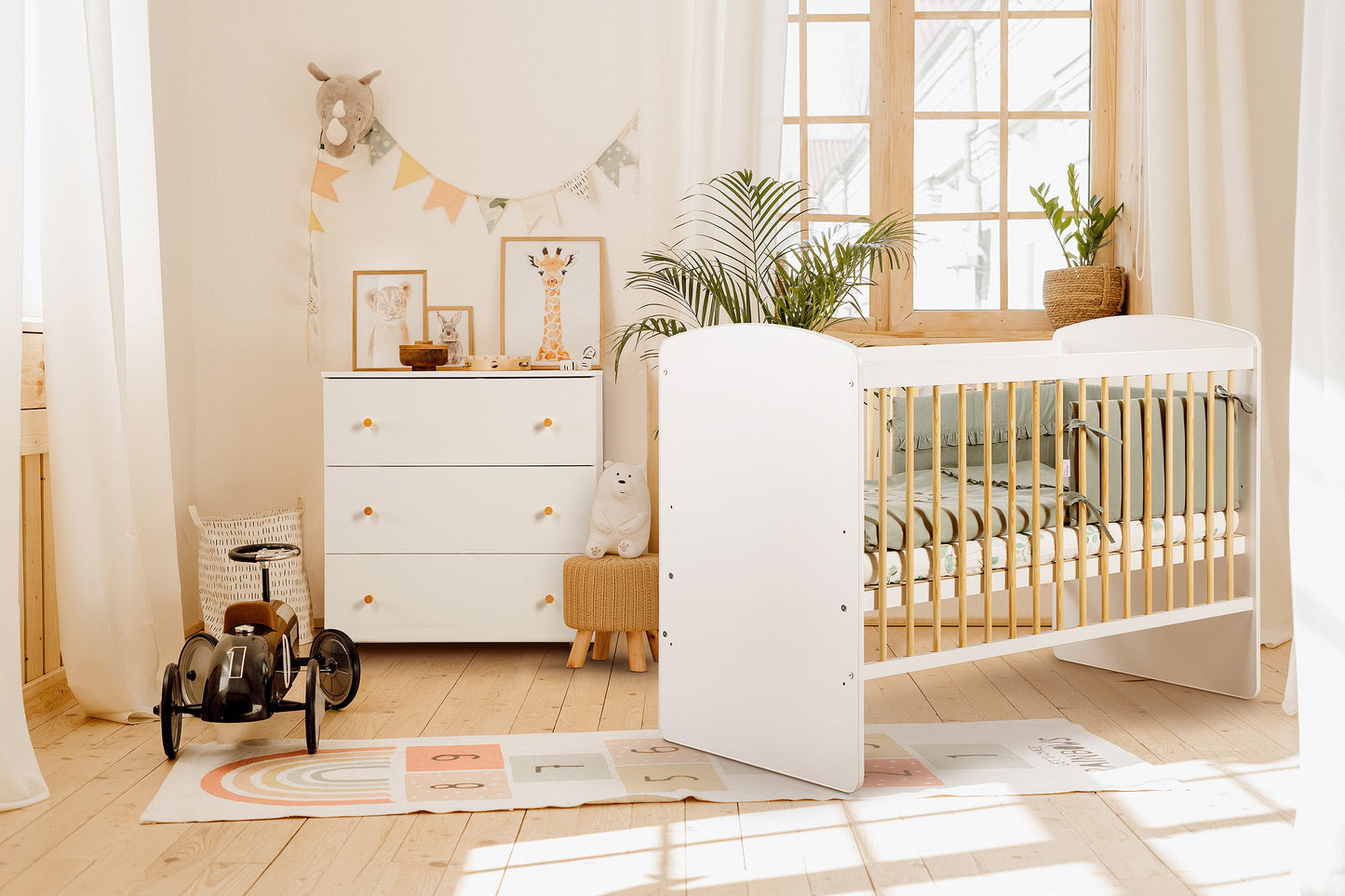 Chest of Drawers Karolina Collection with Removable Changing Tray