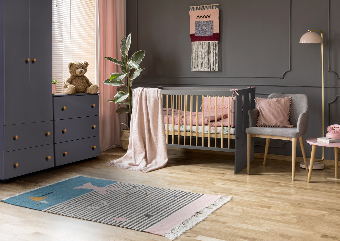 Crib Pauline Collection 120 x 60 cm with Safety Rail